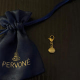 Charm Shelly by Cosima